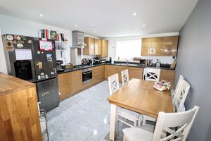 Open Plan Living- click for photo gallery